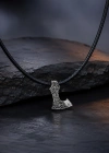 Viking Baltası Özel Yüzey Kaplamalı Gümüş Kolye
