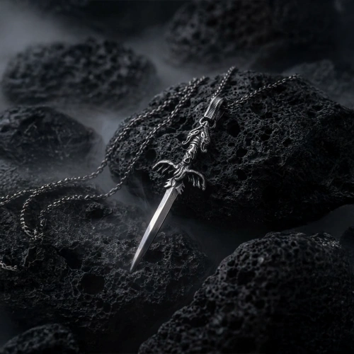 Şövalye Kılıcı Gümüş Kolye