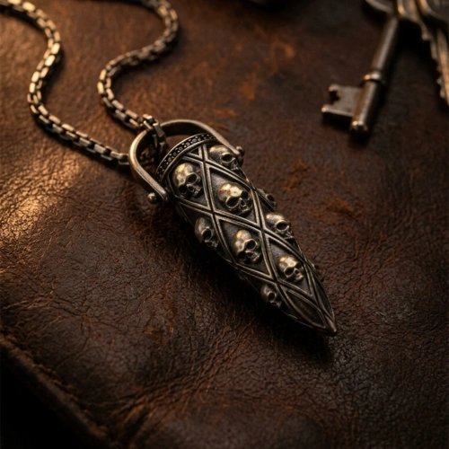 Kurukafa Mermi Form Gümüş Kolye