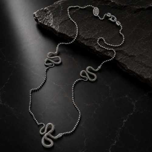 Dark Totem Schlange Amulett Silber Halskette