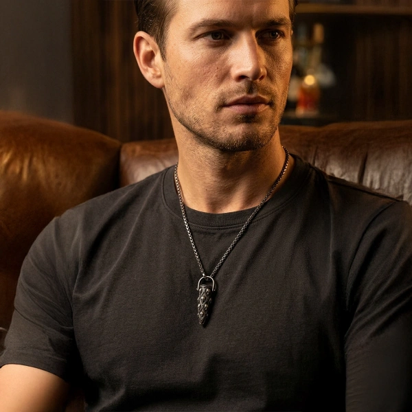 Kurukafa Mermi Form Gümüş Kolye