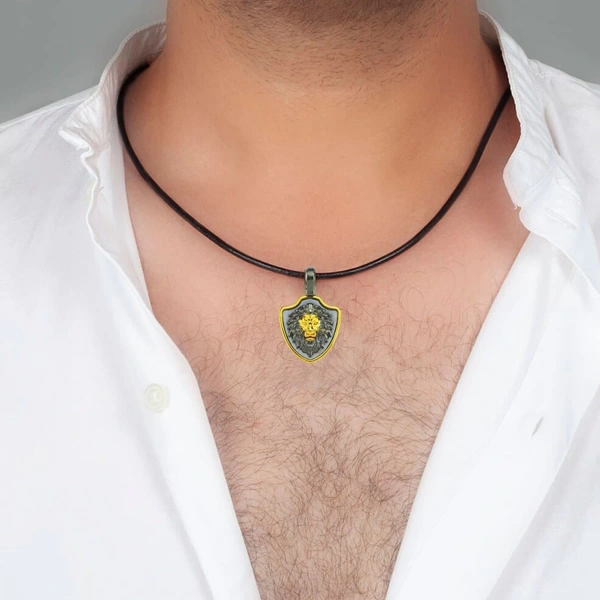 Aslan Apolet Kolye Uçlu Deri Gümüş Kolye