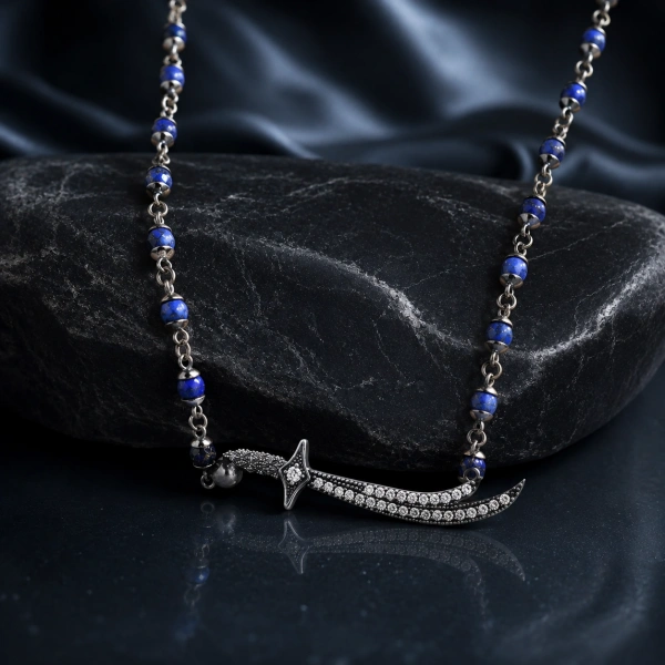 Dark Totem Lapis Taşlı Kılıç Gümüş Kolye