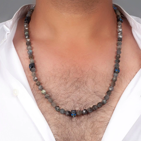 Füme Quartz Taşlı Kurukafa Detaylı Gümüş Kolye