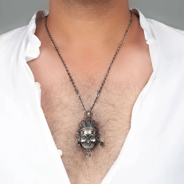 Gümüş Kolye Kızıl Derili Kurukafa Festival