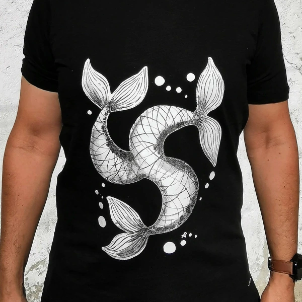 Kelt Balık Baskılı Bisiklet Yaka Erkek Siyah Tişört