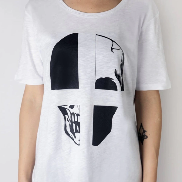 Kurukafa Baskılı Bisiklet Yaka T-Shirt