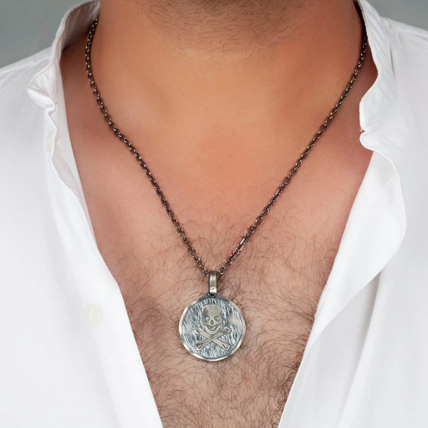 Kurukafa Madalyon Gümüş Kolye