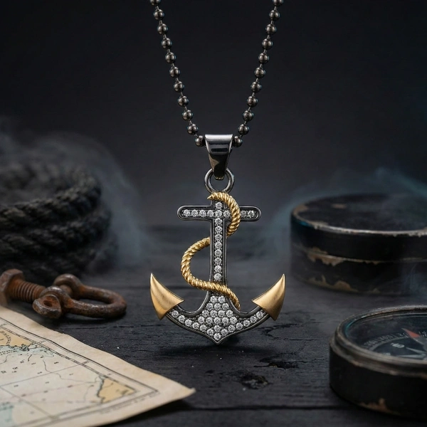 Markazit Taşlı Özel Yüzey İki Renk Kaplama Halatlı Minimal Çapa Kolye