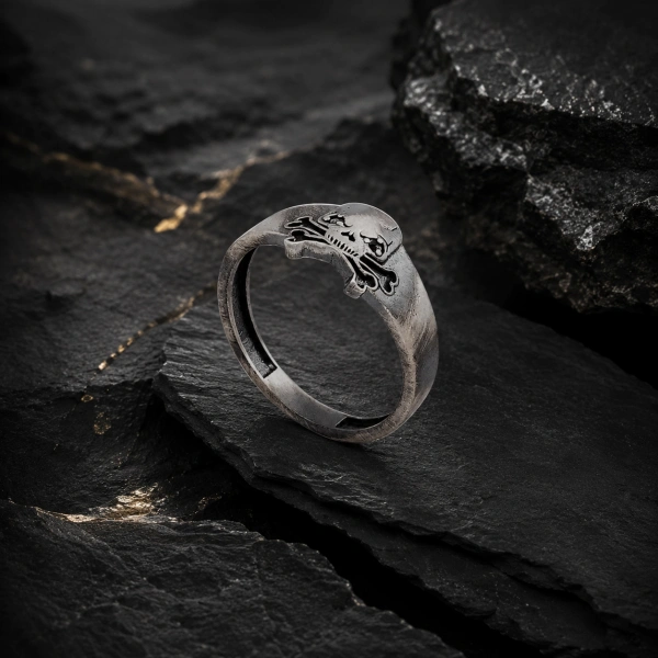 Oxidierter Totenkopf Silber Ring