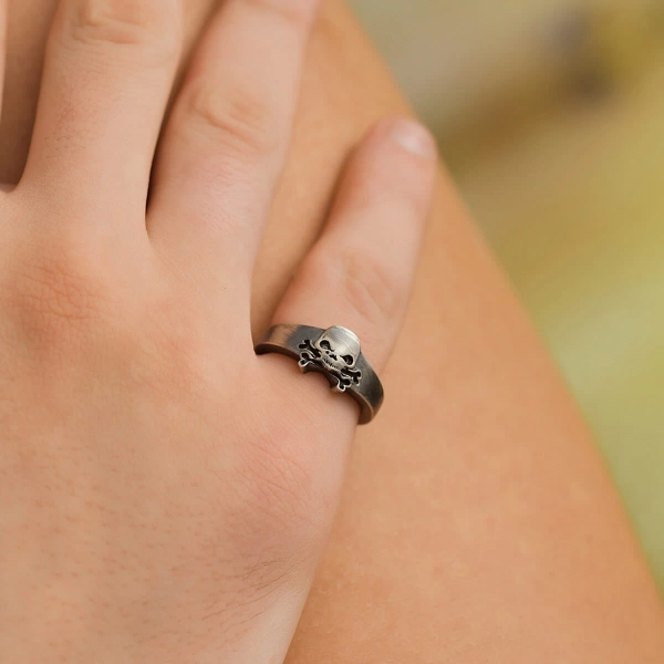 Oksitli Kurukafa Gümüş Yüzük