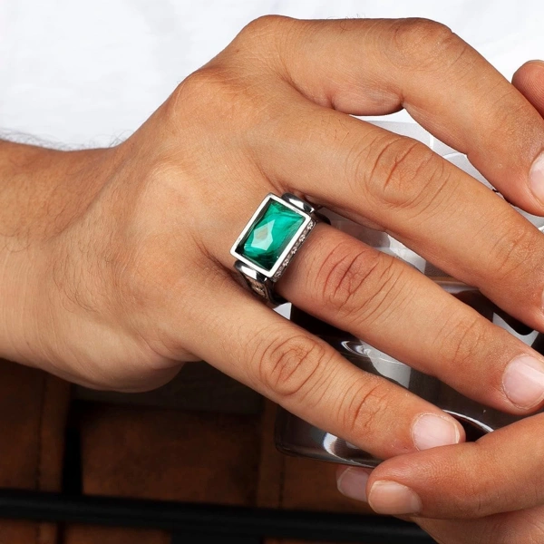 Özel Tasarım Taş Oyma Lale Formlu Gümüş Yüzük