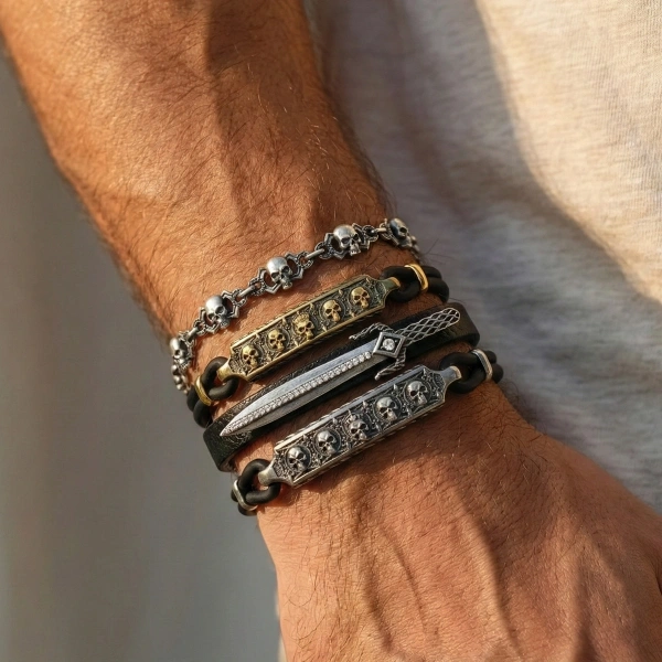 Özel Tasarım Taşlı Kılıç Bileklik