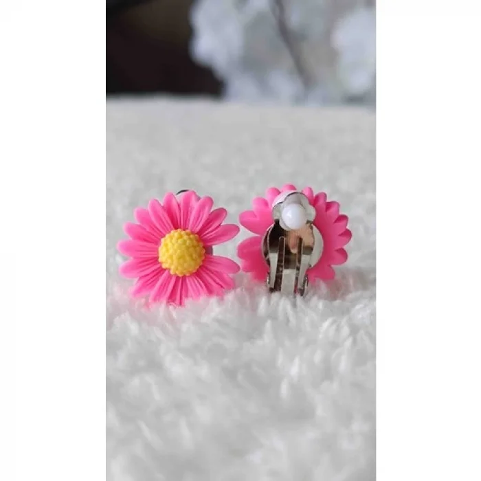 Miniistoree23 Takılabilir Klipsli Çocuk Küpesi Canlı Papatya