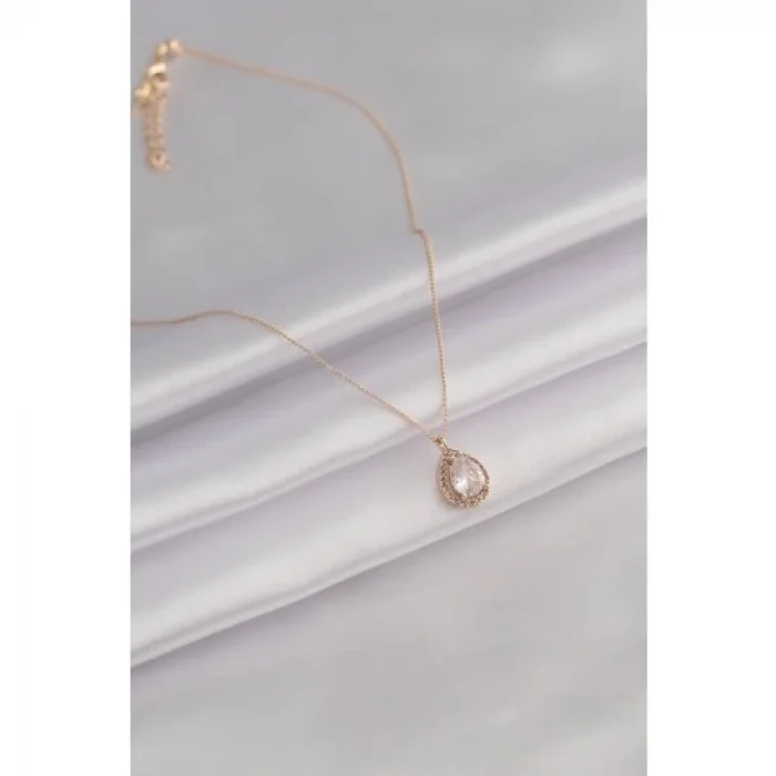 Colezium CLZ943  Gold Renk Damla Model Zirkon Taşlı Kadın Kolye