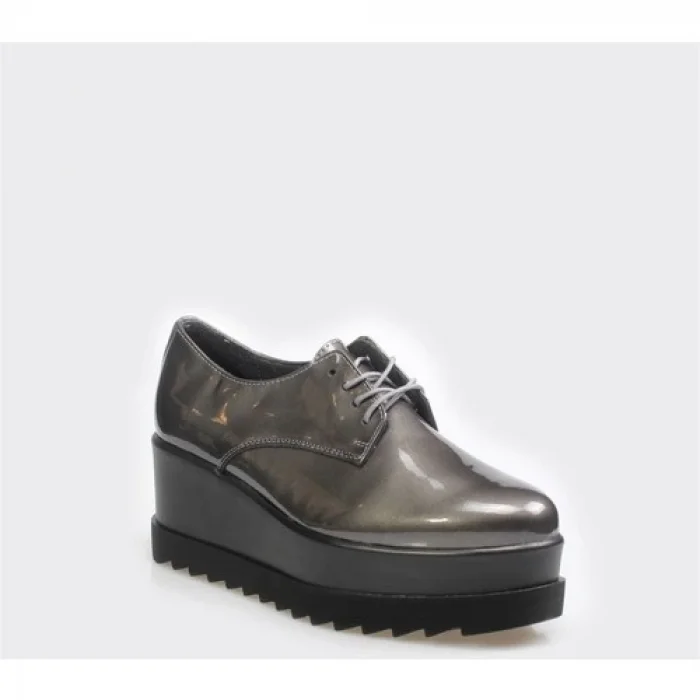 Rrm Deri Kadın Gri Rugan Klasik Ayakkabı