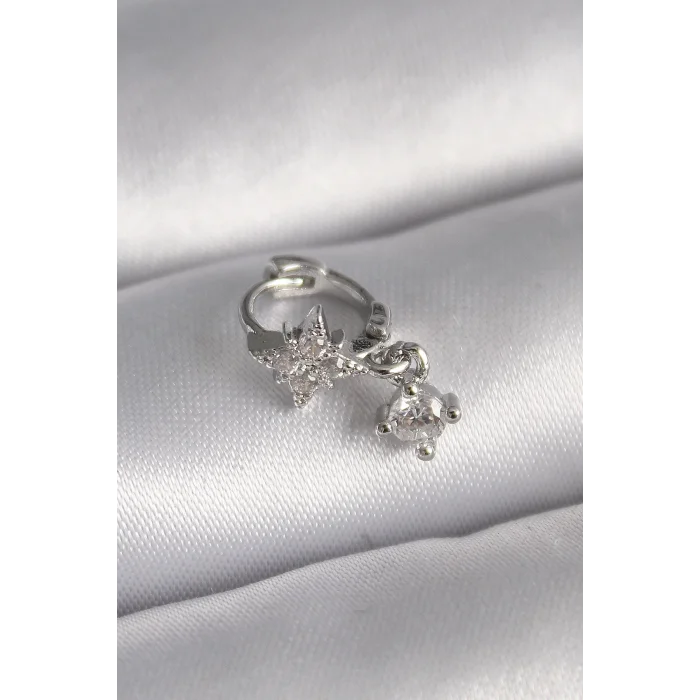 316L Çelik Gümüş Renk Zirkon Taşlı Çiçek Model Sallantı Detay Tragus Piercing - TJ-PR1315