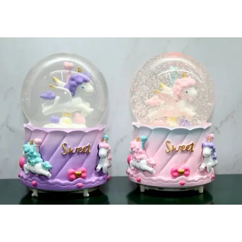Unicorn İçi Dönmeli Püskürtmeli Işıklı Müzikli Kar Küresi Büyük Boy