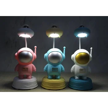 Astronot Masa Lambası
