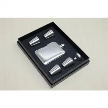 4 Shot Bardaklı Matara Seti ALK3907