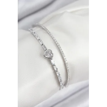 Pirinç Zirkon Taşlı Kalp Model Gümüş Renk Kadın Bileklik