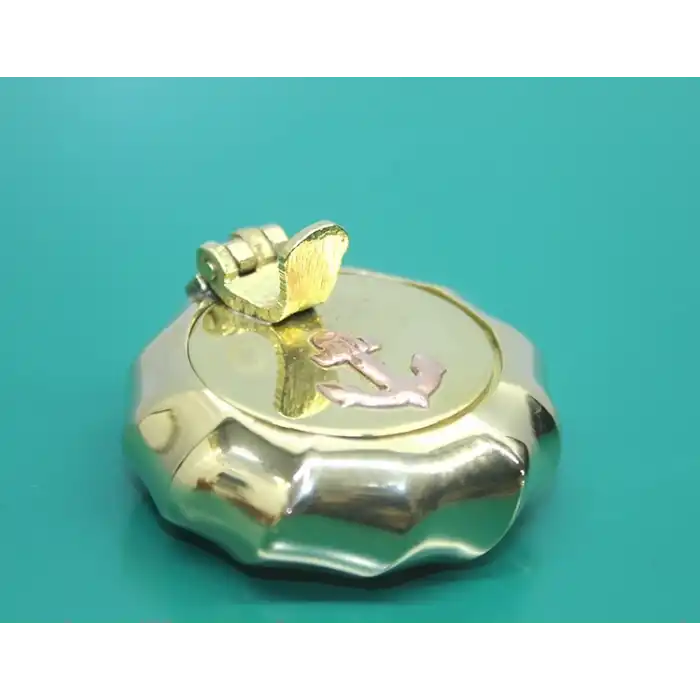 Pirinç Çapalı Kapaklı Küllük 5 Cm