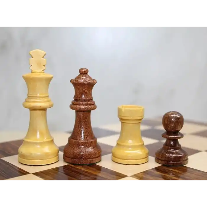 Özel Vernikli Mıknatıs Taşlı Ahşap Katlanabilir Kutulu Satranç Oyunu 25 Cm G222