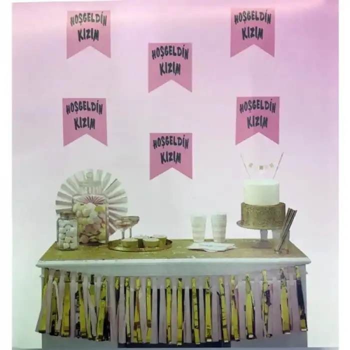 The Best Nzm Pembe Üzeri Gümüş Renk Hoşgeldin Kızım Bayrak Süs