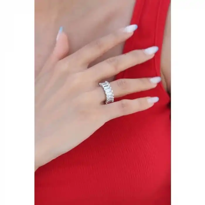 Colezium CLZ943  Zirkon Taşlı Gümüş Renk Baget Kadın Yüzük