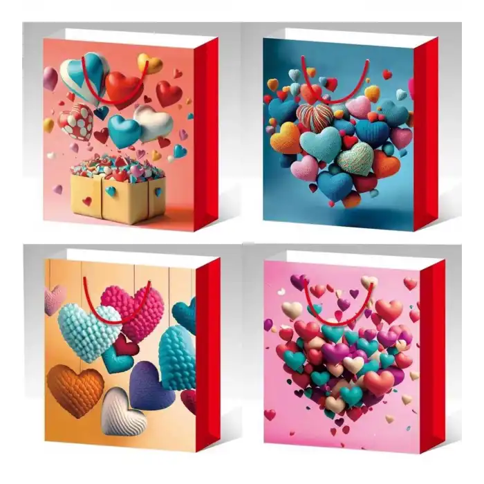 Ynt İthalat Küçük Boy Kalp Motifli Karton Çanta