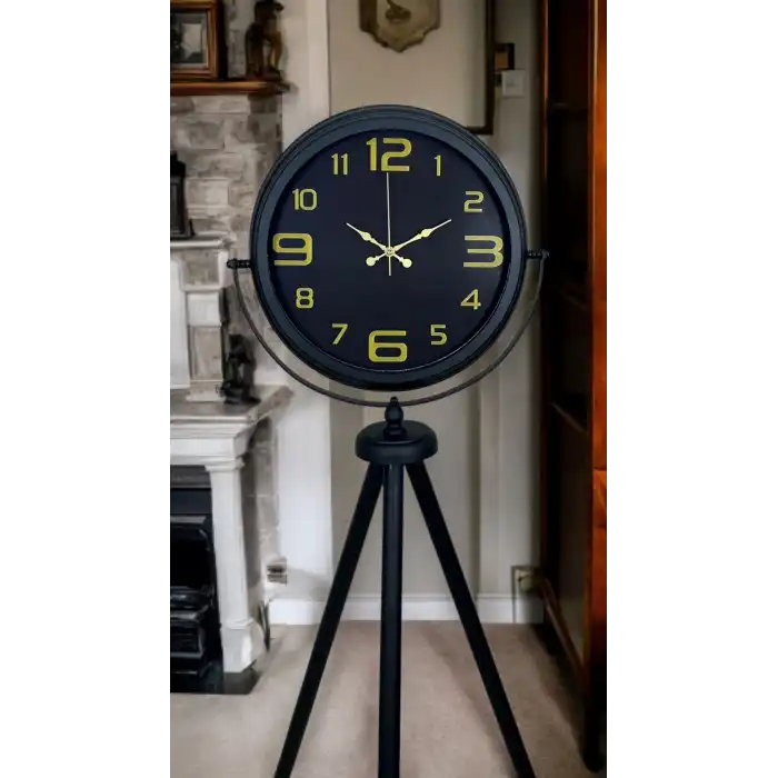 Gold Rakamlı Siyah Tripod Ayaklı Saat