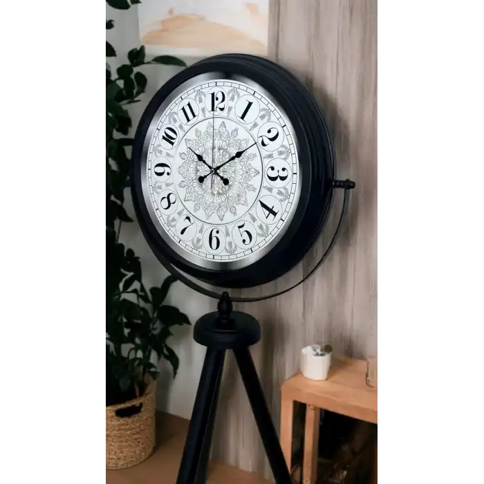 Siyah Desenli Şık Tripod Ayaklı Saat