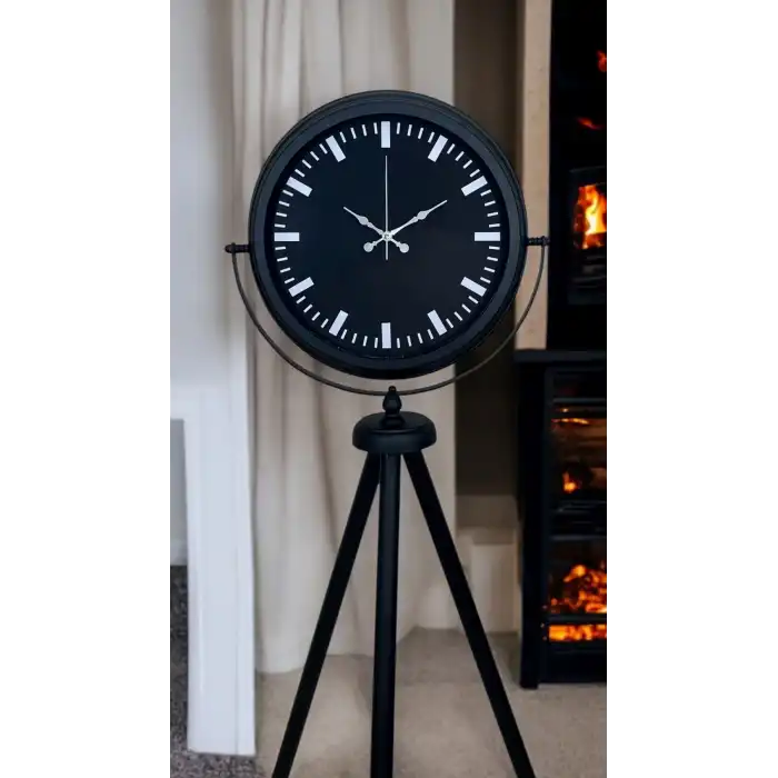 Siyah Lüks Sade Tripod Ayaklı Saat
