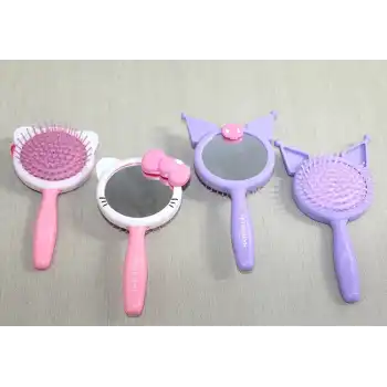 Kuromi, Hello Kitty Karışık Aynalı Tarak