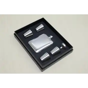 4 Shot Bardaklı Matara Seti Çelik