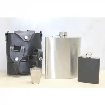 Deri Kılıflı Matara Seti ALK3930