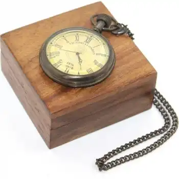 Ahşap Kutulu Pirinç Köstekli Saat 16156