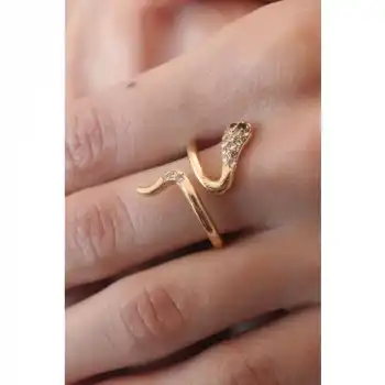 Colezium CLZ943  Gold Renk Yılan Model Zirkon Taş Detay Kadın Yüzük