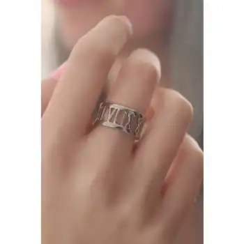 Karce Gümüş Renk Roma Rakam Model Kadın Yüzük