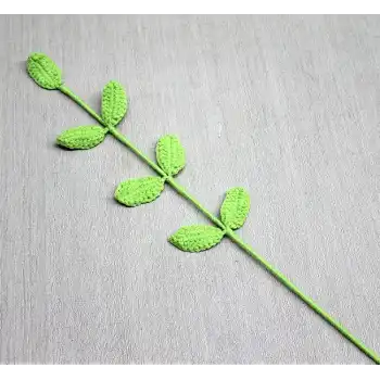 El Örgüsü Çiçek Dalı