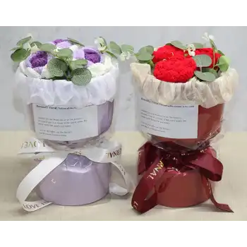 El Örgüsü Romantik Gül Buketi