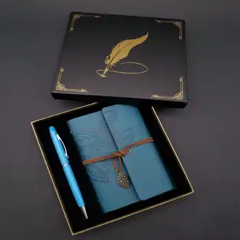 Siyah Kutulu Yaprak Desenli Mavi Deri Defter Ve Kalem Seti