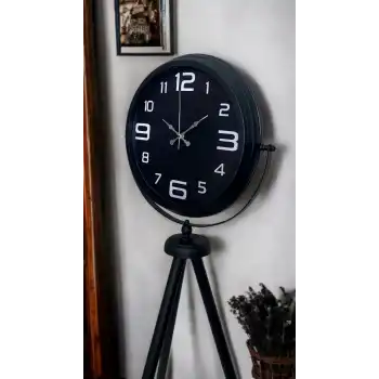 Siyah Zarafet Tripod Ayaklı Saat