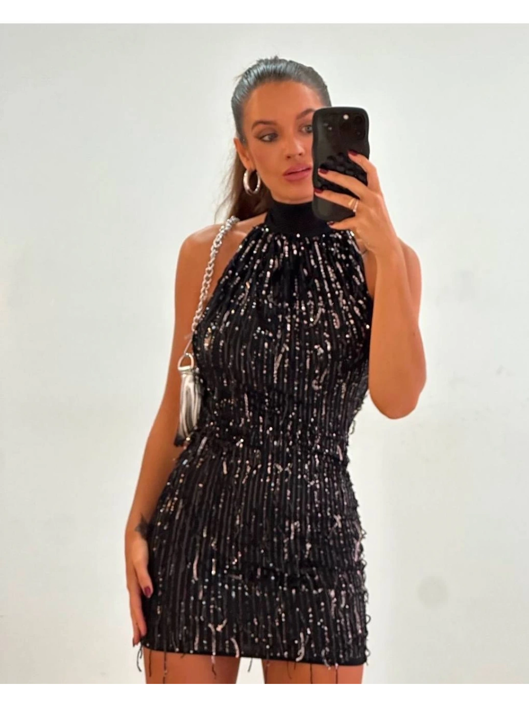 BOYUNDAN BAĞLAMALI ASTARLI MİNİ ELBİSE