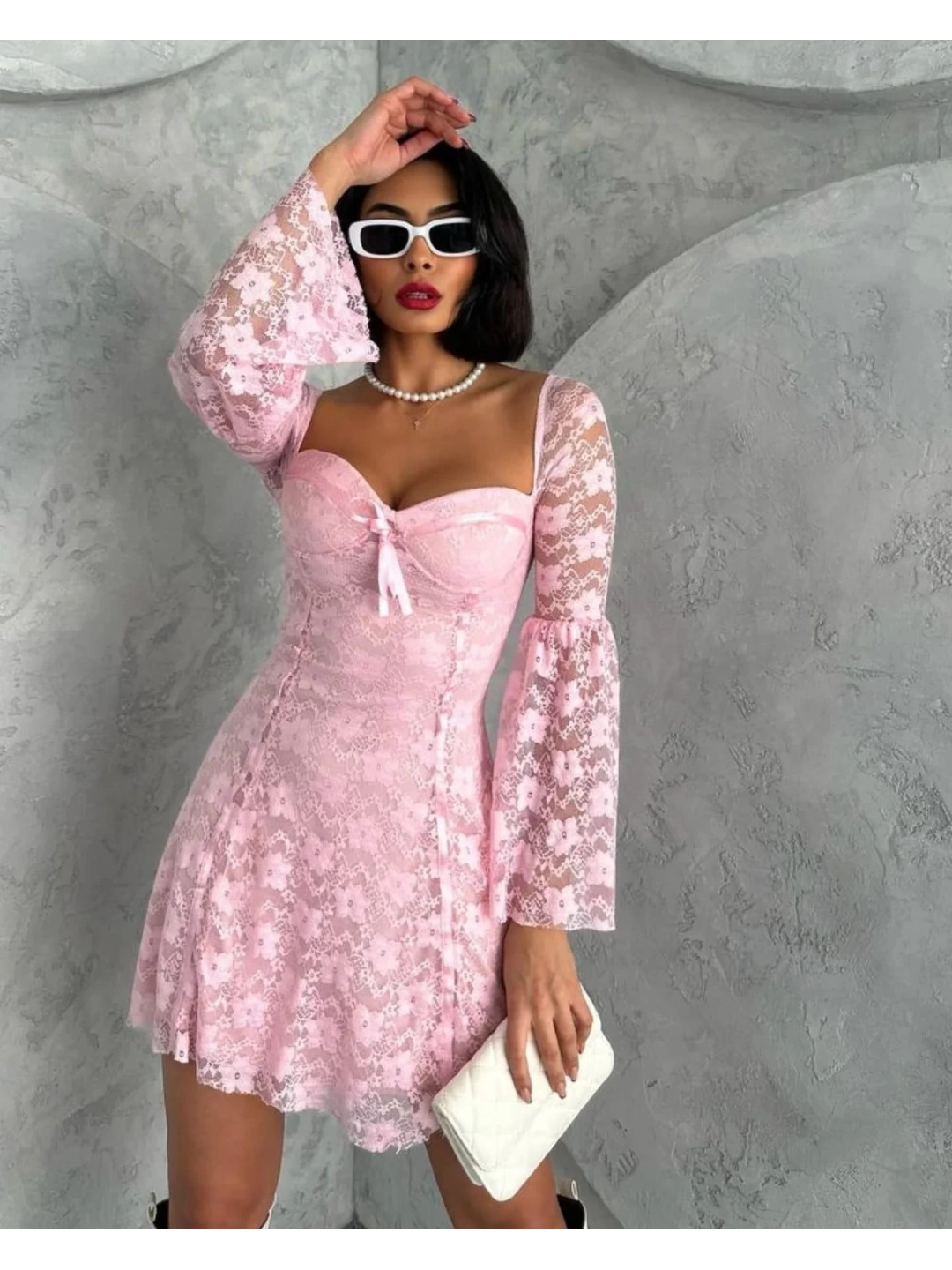 GLOP DETAY DANTEL PRENSES ELBİSE