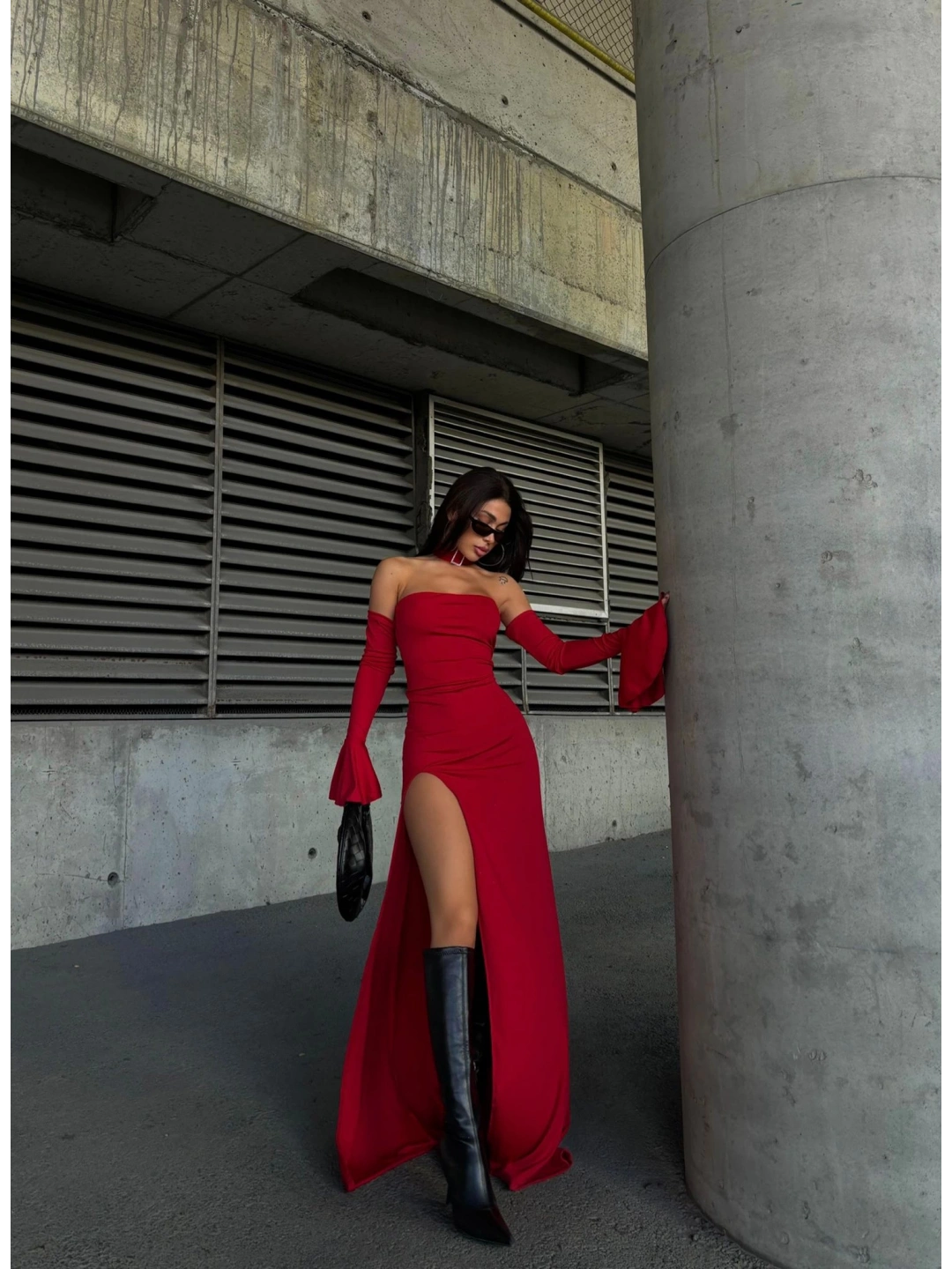 TAŞ AKSESUARLI MAXİ BOY DALGIÇ KUMAŞ ELBİSE