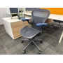Herman Miller Aeron B Size Yönetici Çalışma Koltuğu - M4693