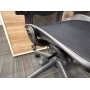 Herman Miller Aeron B Size Yönetici Koltuğu - M4702