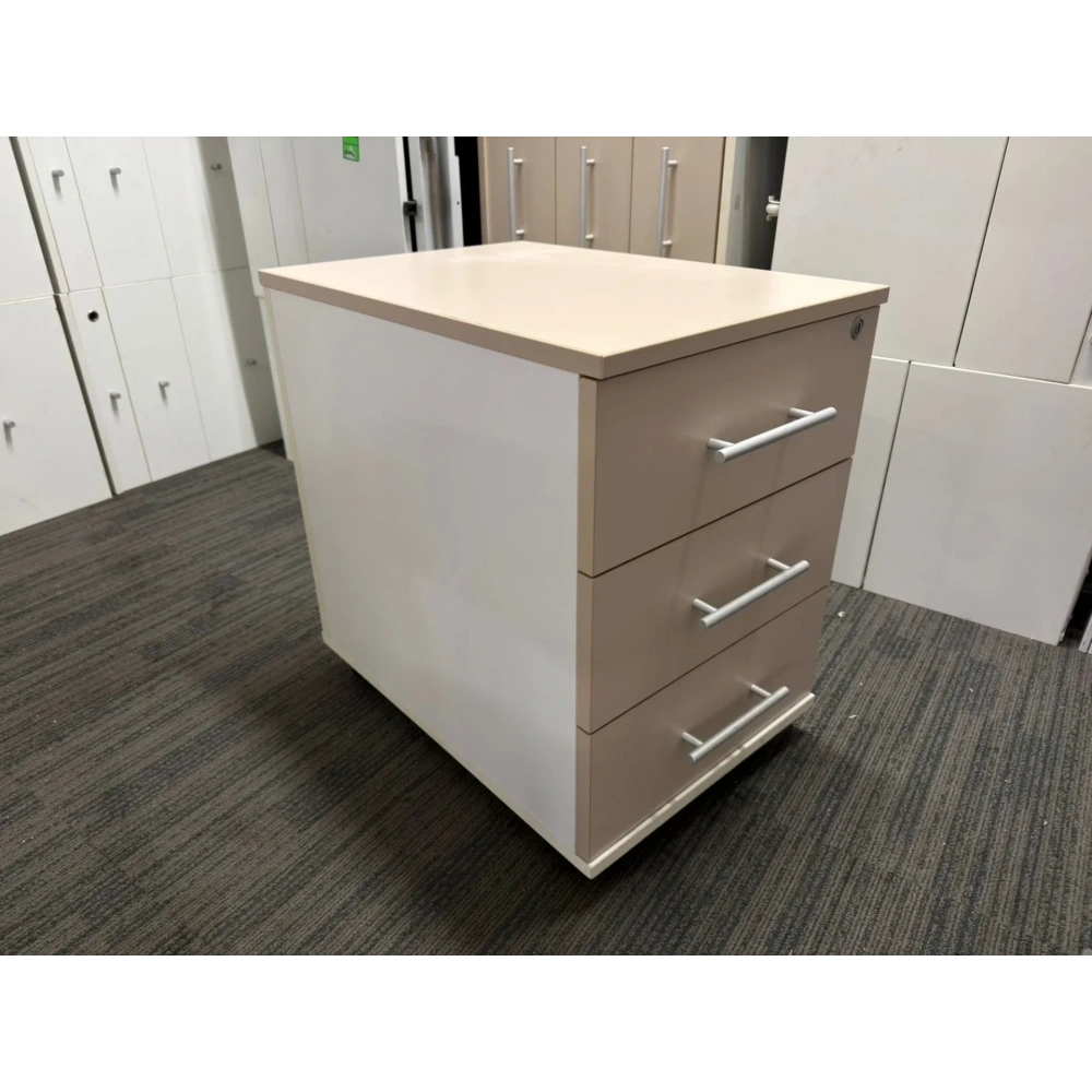 3 Çekmeceli Krem Ahşap Keson - M4682