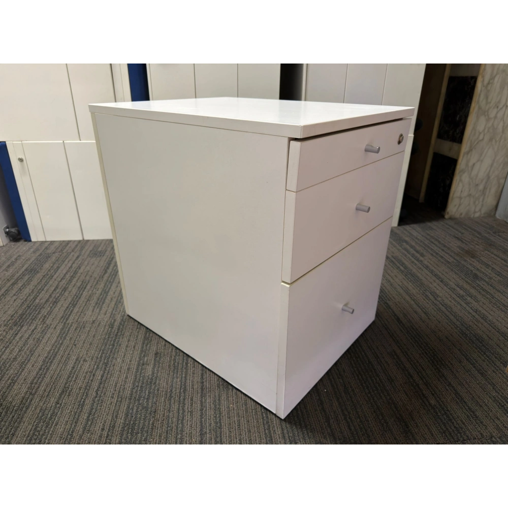 3 Çekmeceli Ofis Beyaz Keson ST 9 Ad